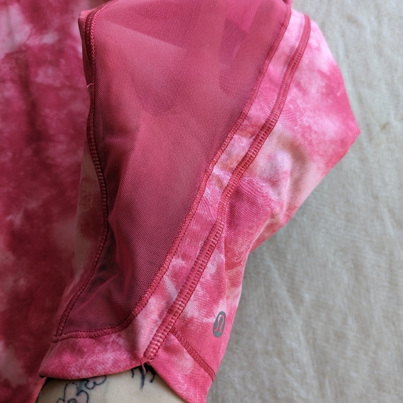 Lululemon capris - Picture 4 of 5